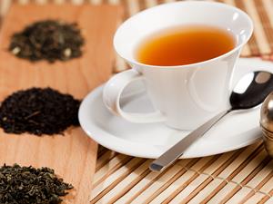 红茶和绿茶的区别适合什么人喝（茶叶是红茶好还是绿茶好）